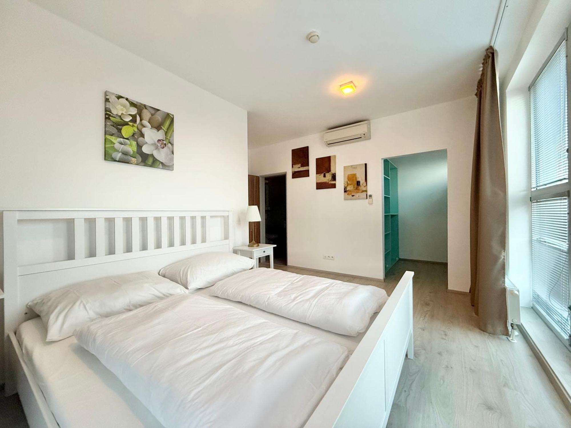 Balu Apartments Praha Bagian luar foto